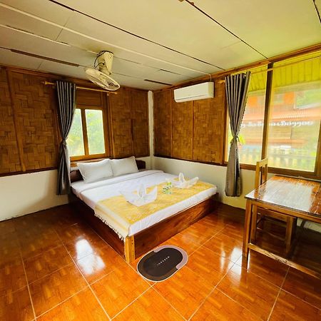 Bed and Breakfast Nong Khiaw Ing Ing Mountain View Экстерьер фото
