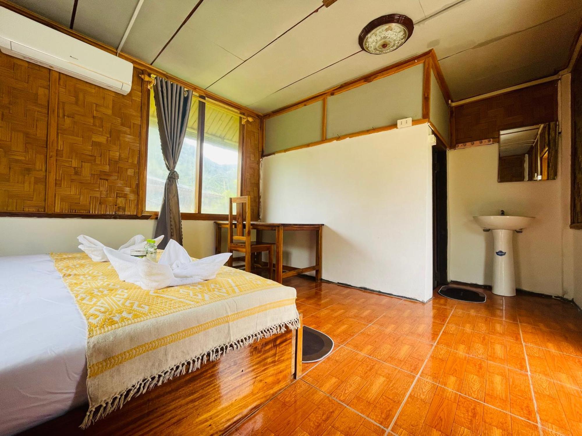 Bed and Breakfast Nong Khiaw Ing Ing Mountain View Экстерьер фото